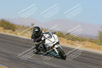 media/Dec-09-2023-SoCal Trackdays (Sat) [[76a8ac2686]]/Turn 3 Inside (1015am)/